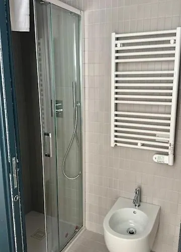 Marolda 3* סירמיונה