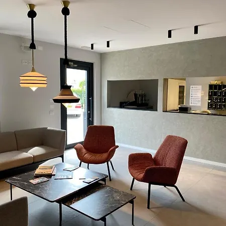 酒店 玛诺达酒店 西尔米奥奈