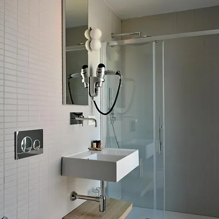 玛诺达酒店 酒店