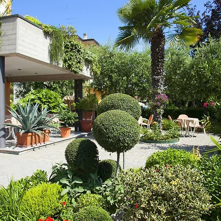 Hotel Marolda 3* Sirmione