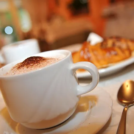 玛诺达酒店 酒店