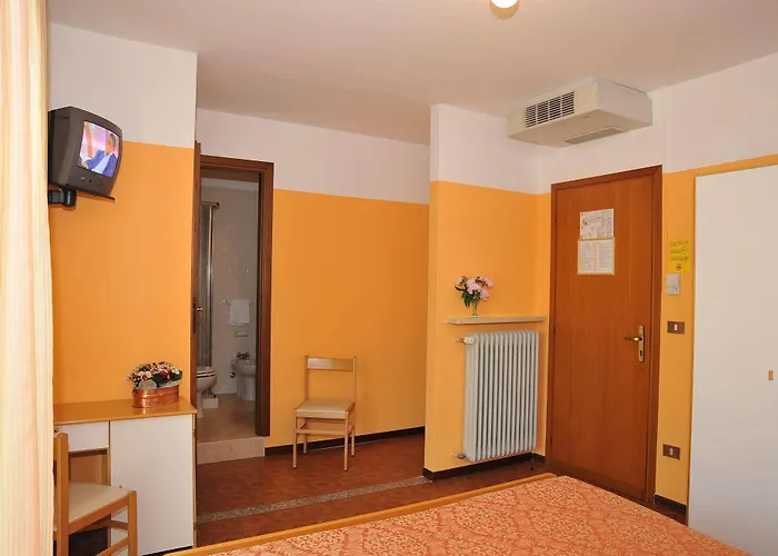 Marolda Hotell Sirmione